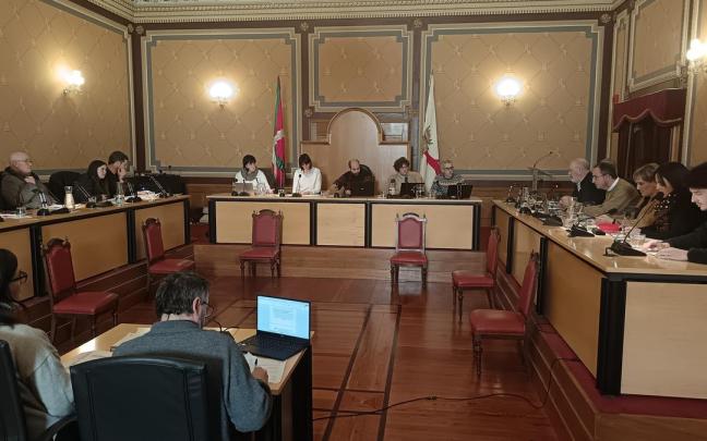 Un momento del Pleno que debatió los presupuestos en la tarde del lunes.