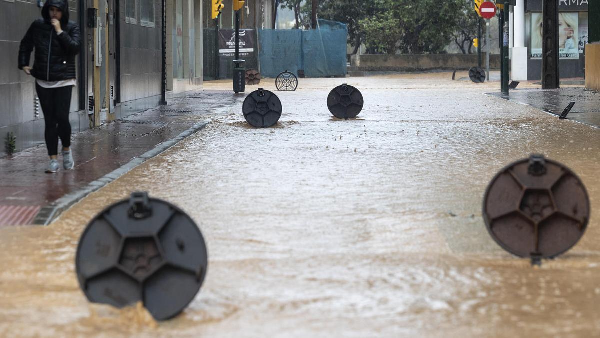 Inundaciones y desalojos por la nueva DANA que golpea Tarragona, Málaga y Valencia