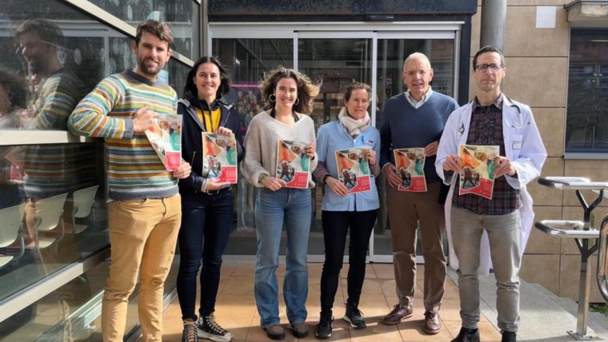 Ander Etxabe técnico de la Diputación, Malen Ruiz de Azua miembro del proyecto Mugiment, Leire Juanbeltz orientadora, Imma Lizaso enfermera, Iñaki Ostolaza alcalde y Alex Vita médico.