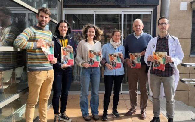 Ander Etxabe técnico de la Diputación, Malen Ruiz de Azua miembro del proyecto Mugiment, Leire Juanbeltz orientadora, Imma Lizaso enfermera, Iñaki Ostolaza alcalde y Alex Vita médico.