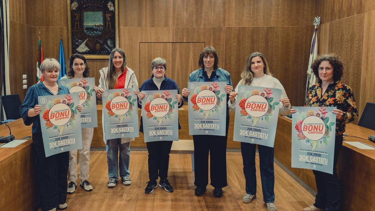 Presentación de la undécima edición de la campaña de bonos Loratu Mutriku.