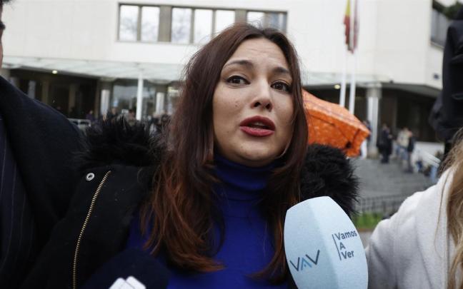 La actriz Elisa Mouliaá a la salida de los Juzgados de Plaza de Castilla