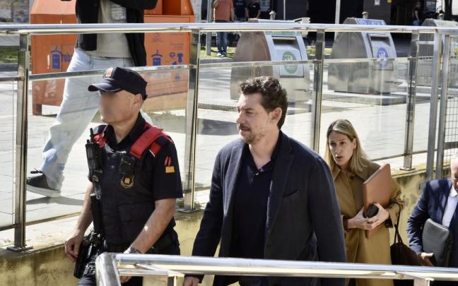 Jonathan Andic, el hijo del fundador de Mango, a su salida del Juzgado.