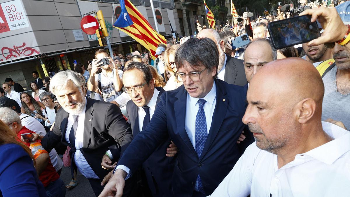 Puigdemont regresa a Barcelona siete años después