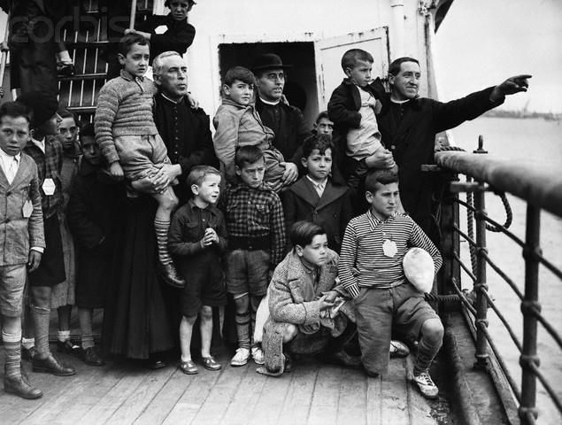 Niños durante el exilio.