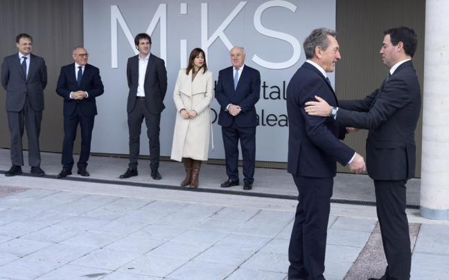 Pradales se pronunciado sobre el asunto de las vacunas caducadas en Vitoria, durante el acto de inauguración del hospital MiKS.