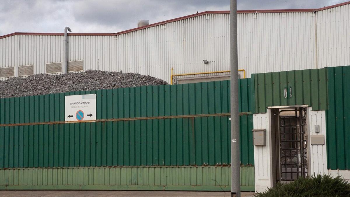 Exterior de una de las empresas del grupo Otua, en Goiain.