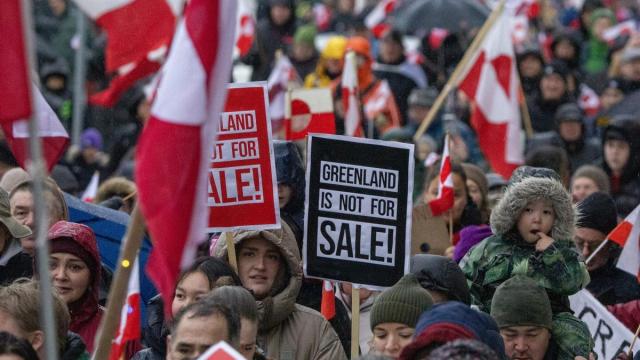 En imágenes: Miles de groenlandeses y daneses claman contra las amenazas de Trump