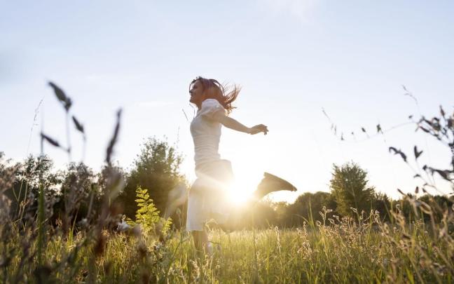 El contacto con la naturaleza ayuda a bajar la sobreestimulación.