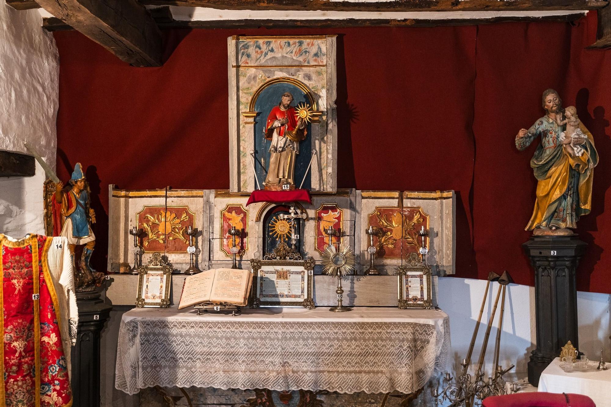 Altar rescatado de la iglesia de Santo Tomás de Mendieta