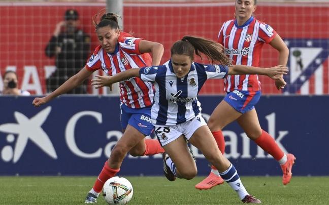 Maren Lezeta debutó en la Liga F con el primer equipo txuri-urdin. / FERNANDO VILLAR