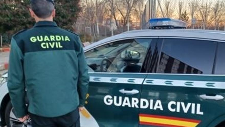 Imagen de archivo de un coche patrulla de la Guardia Civil