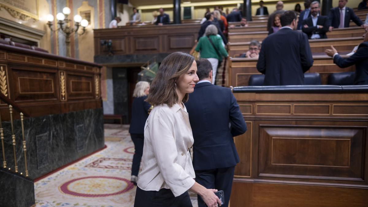 La aprobación del paquete fiscal depende de Podemos.