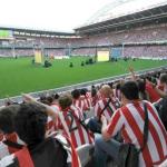 Imagen de las pantallas de San Mamés en la final de Europa League / DEIA