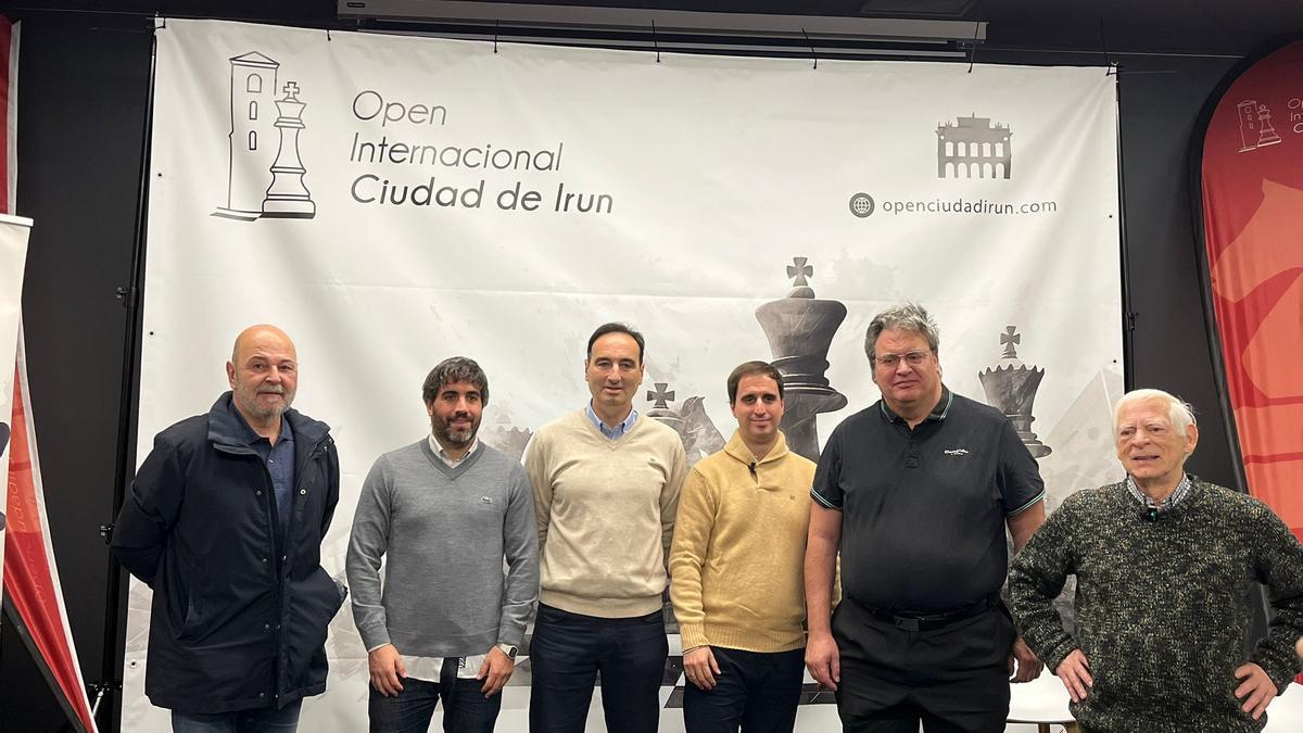 Foto de la presentación del Open Internacional Ciudad de Irun, esta mañana en el CBA.