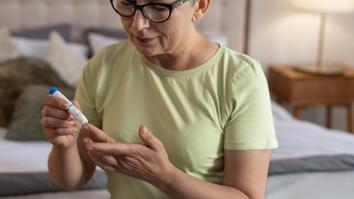 La terapia sintomática más eficaz en la menopausia se basa en la terapia hormonal.