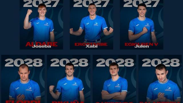 Aspe renueva a siete de sus pelotaris.