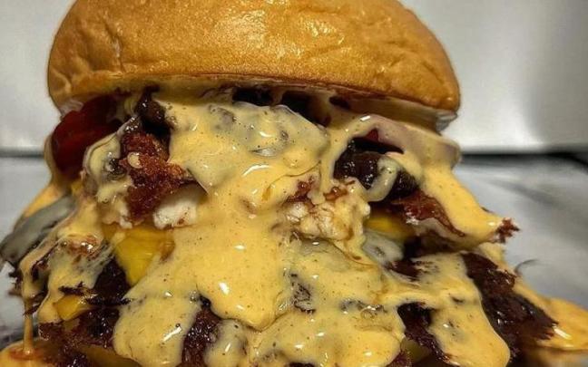 Hamburguesa "smash" de "CEA SmashBurgers"