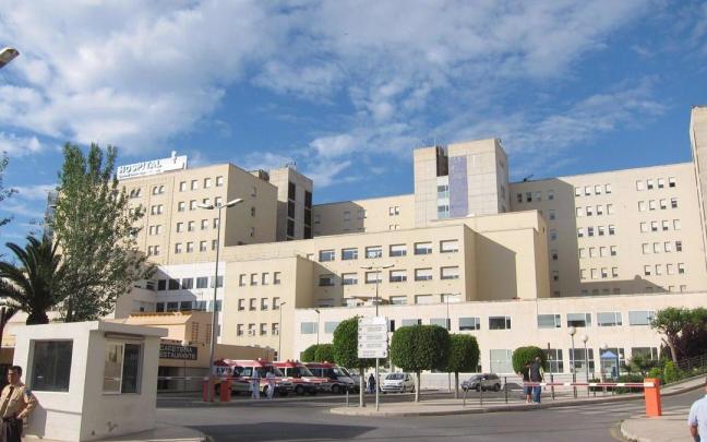 El bebé tuvo que ser ingresado en el Hospital General de Alicante. El bebé tuvo que ser ingresado en el Hospital General de Alicante.