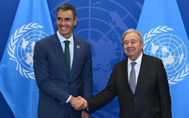 El presidente del Gobierno, Pedro Sánchez, y el secretario general de Naciones Unidas, António Guterres