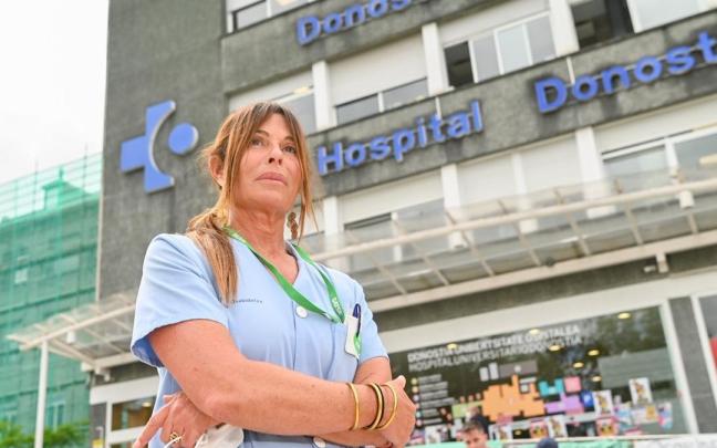 María Alonso posa junto al Hospital Donostia. María Alonso posa junto al Hospital Donostia.