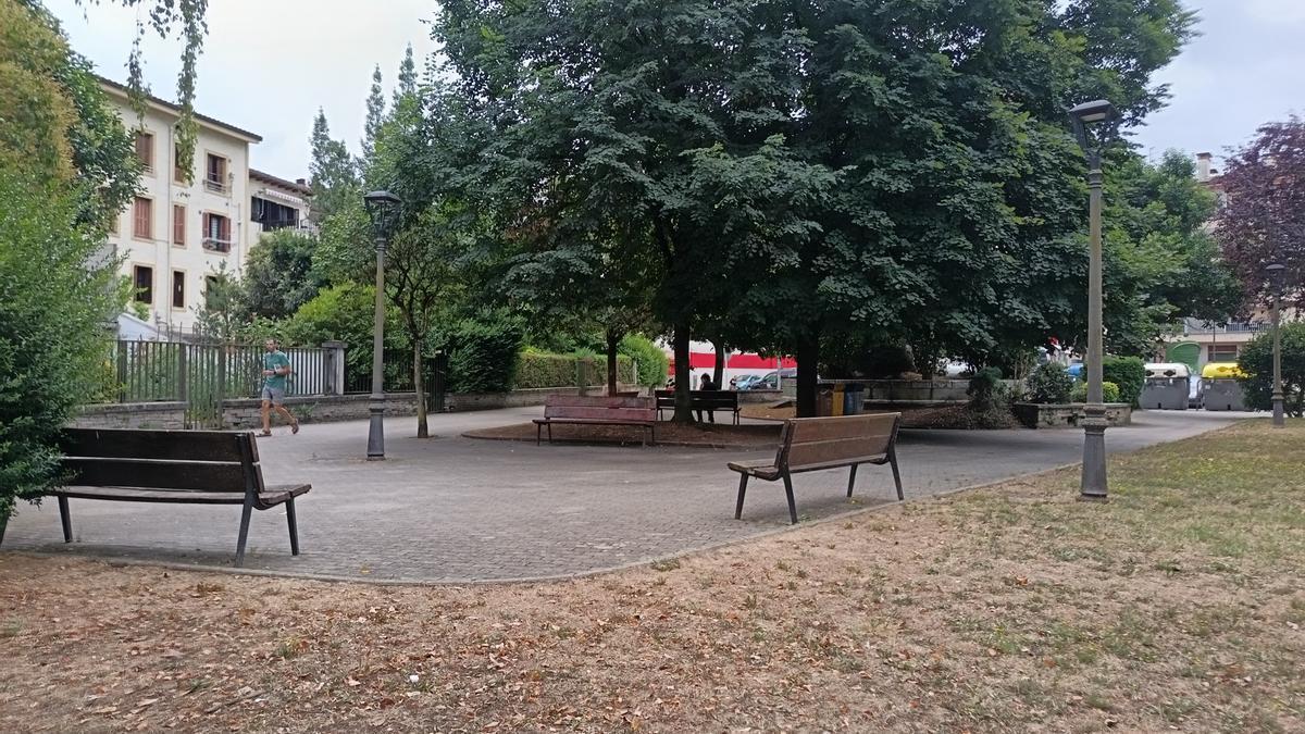 Imagen actual del parque Ilargi, en la trasera del bar Gurea.