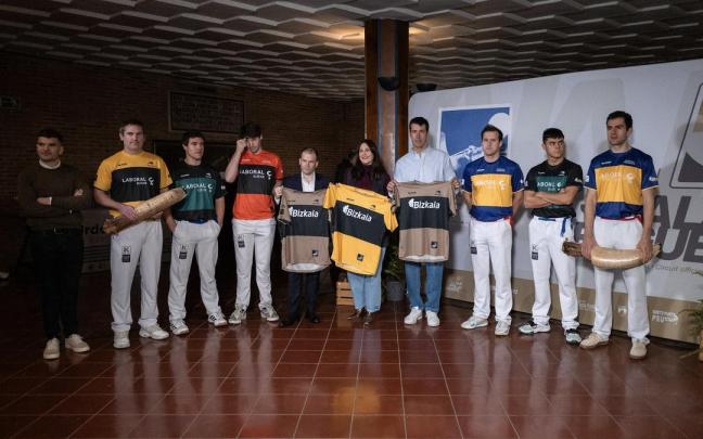 Presentación de la Biscayne Cup en el frontón Jai Alai de Gernika.