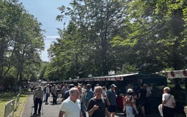 La feria reunirá 34 puestos del primer sector y 20 de artesanía en el entorno del santuario.