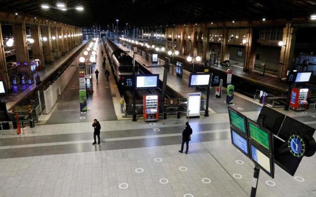 El sector ferroviario es uno de los más afectados por las huelgas que se vienen convocando en todo el país.