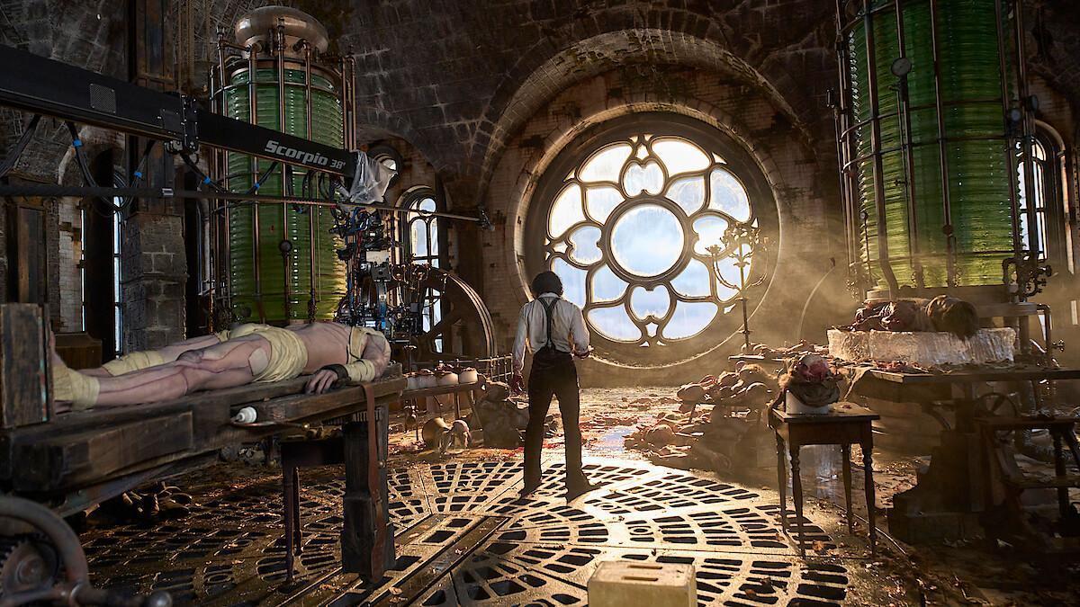 Una escena de la película 'Frankestein' de Guillermo del Toro