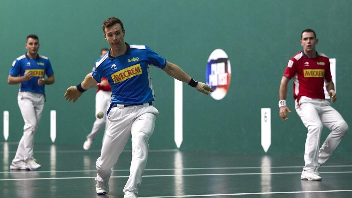 Artola e Imaz vencen a Jaka y Mariezkurrena II en el Labrit (13-22).