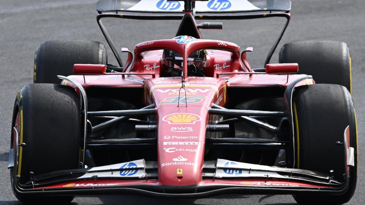 El piloto Charles Lecrec rodando en Monza