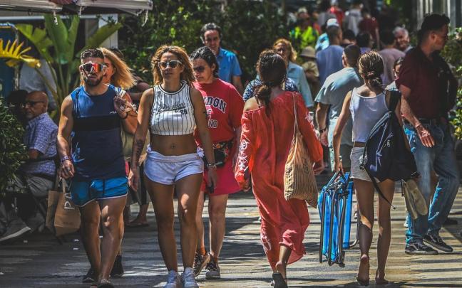 La comunidad más visitada fue Catalunya, con más de 20 millones de viajeros