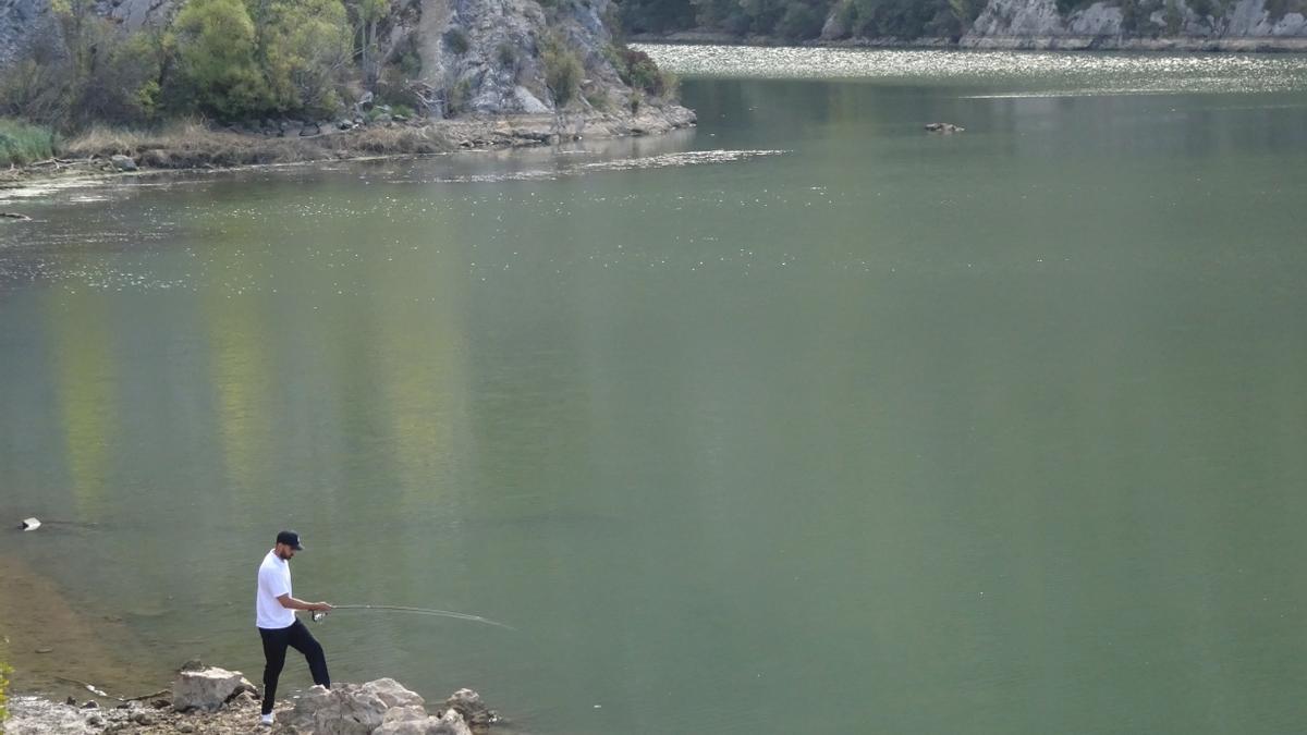 De Sobrón a Comunión por la muga alavesa del Ebro