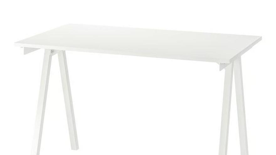 El escritorio Trotten blanco de Ikea