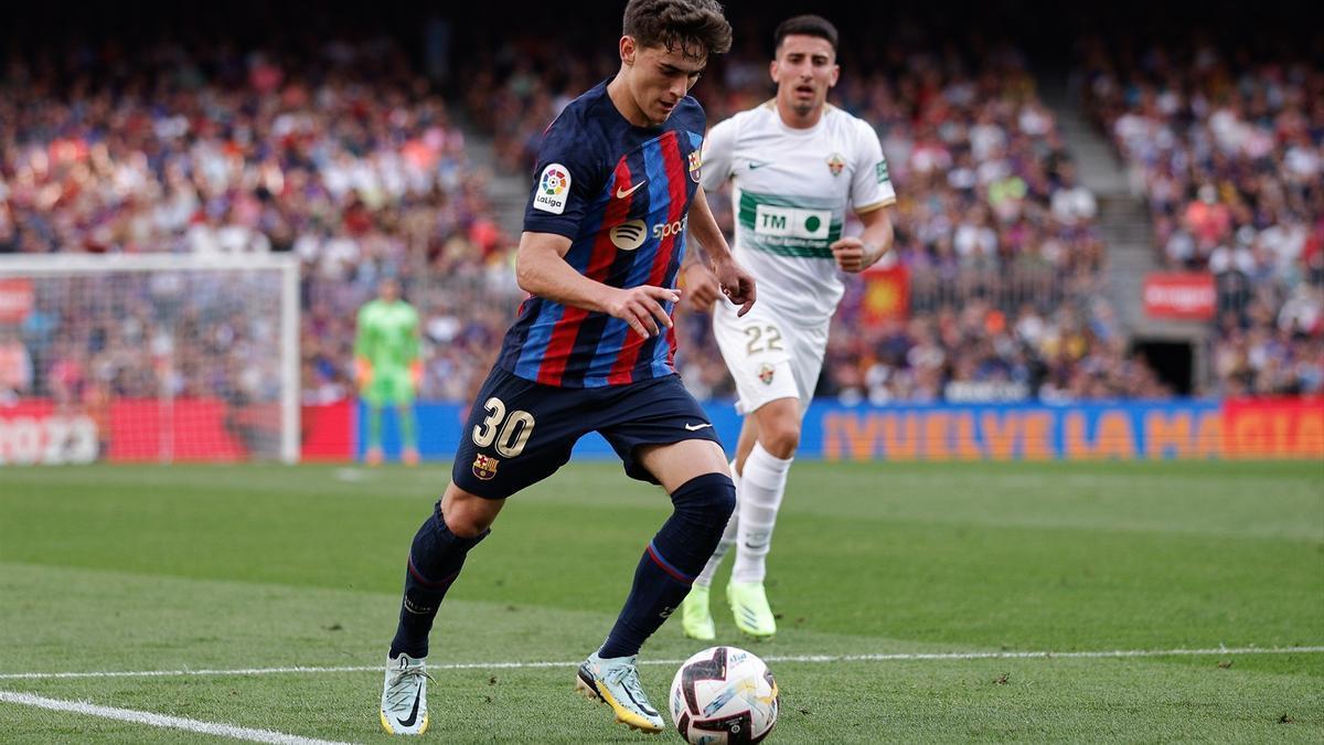 Gavi, durante el partido contra el Elche.