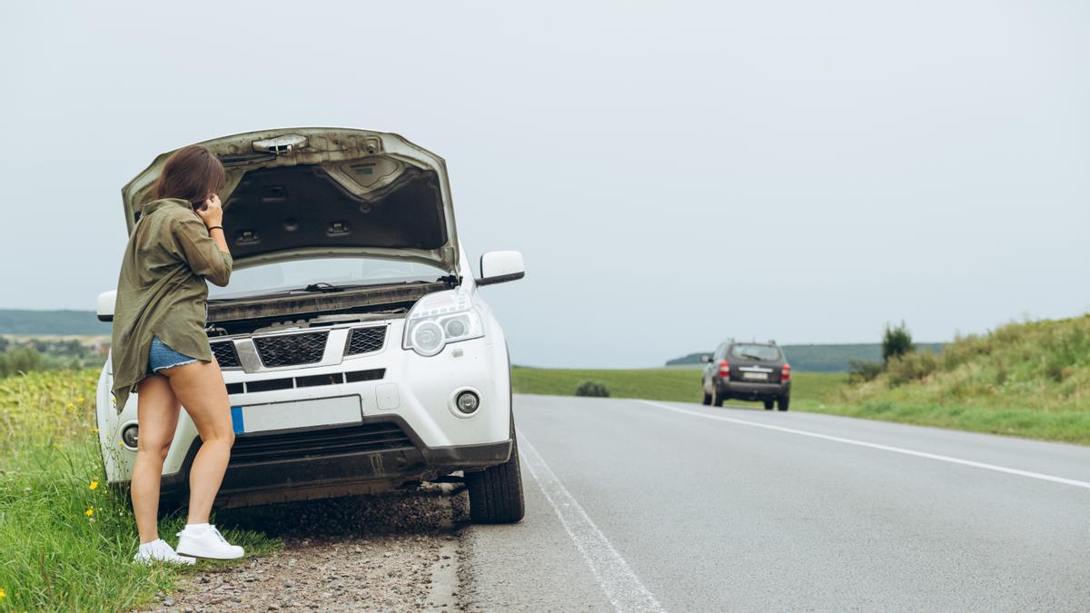 Hay que cuidar el coche para reducir las posibilidades de que nos deje tirados.