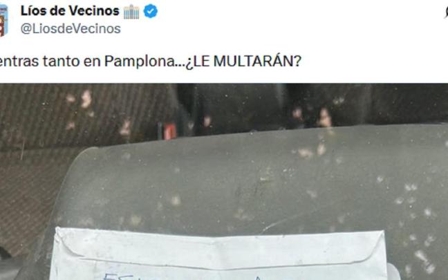 El comienzo del post con la nota en el coche.
