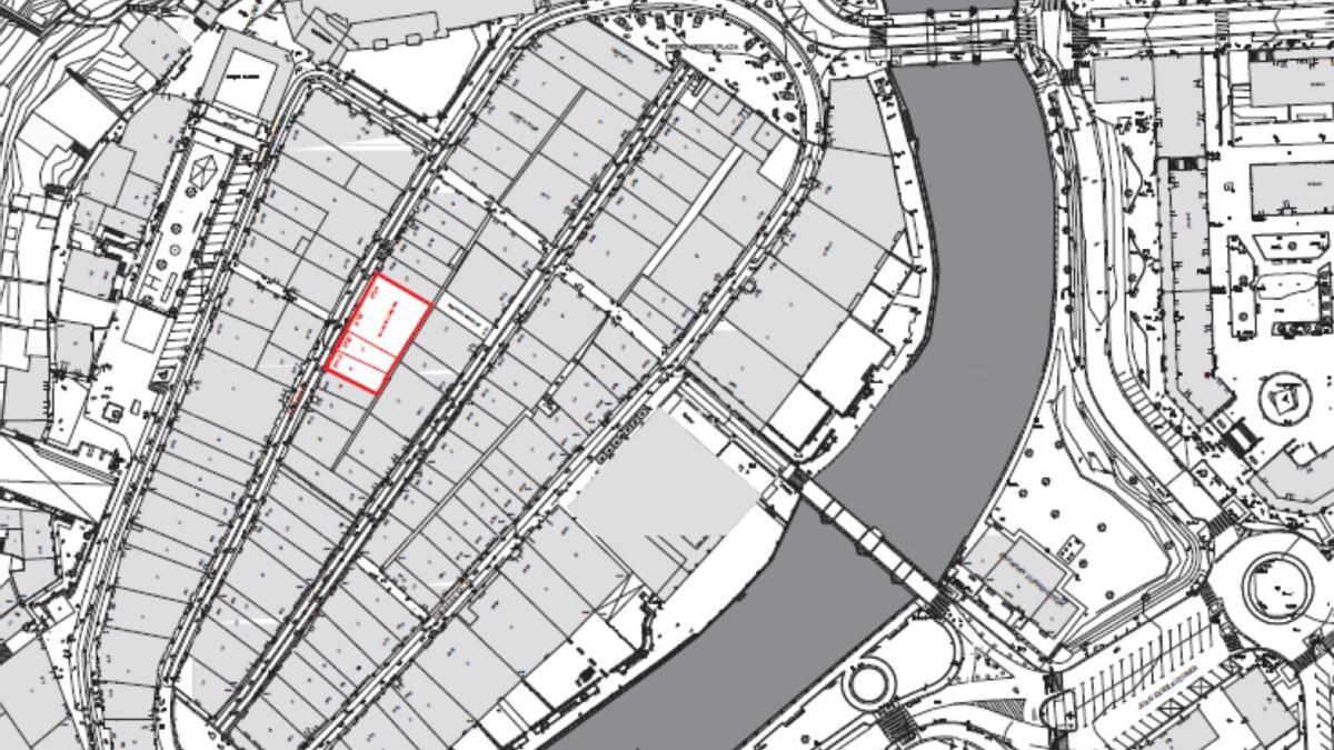 La zona marcada en rojo en el plano acogerá las viviendas sociales de alquiler a edificar en Elizkale.