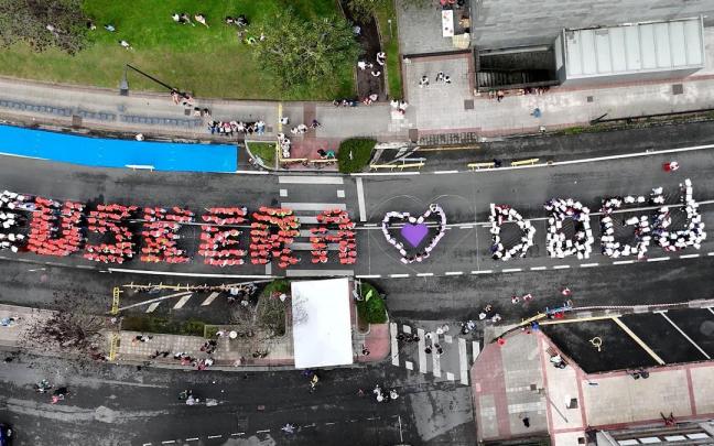 El reto del año pasado consistió en diseñar un mosaico gigante