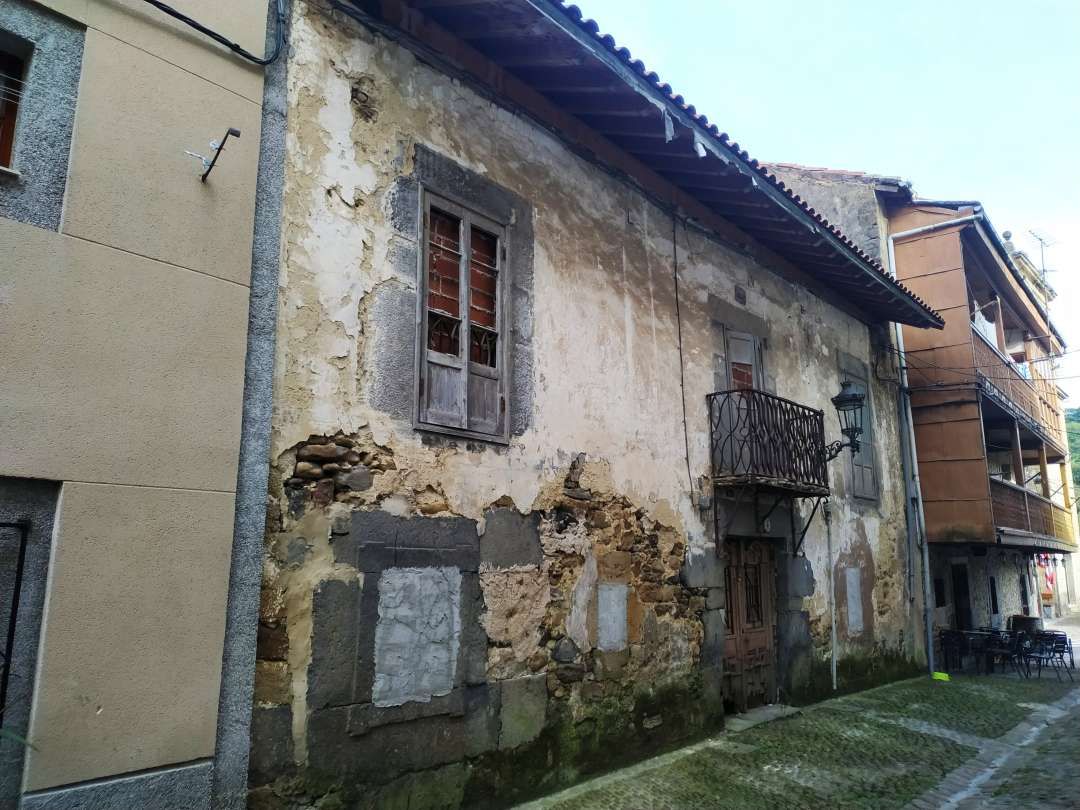 Casa para reformar en Lanestosa.