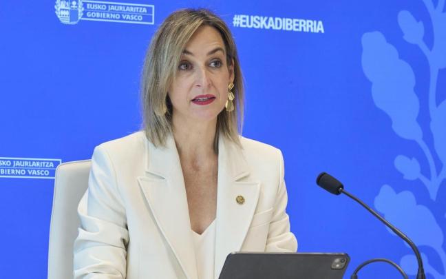 La consejera de Gobernanza, Administración Digital y Autogobierno, María Ubarretxena