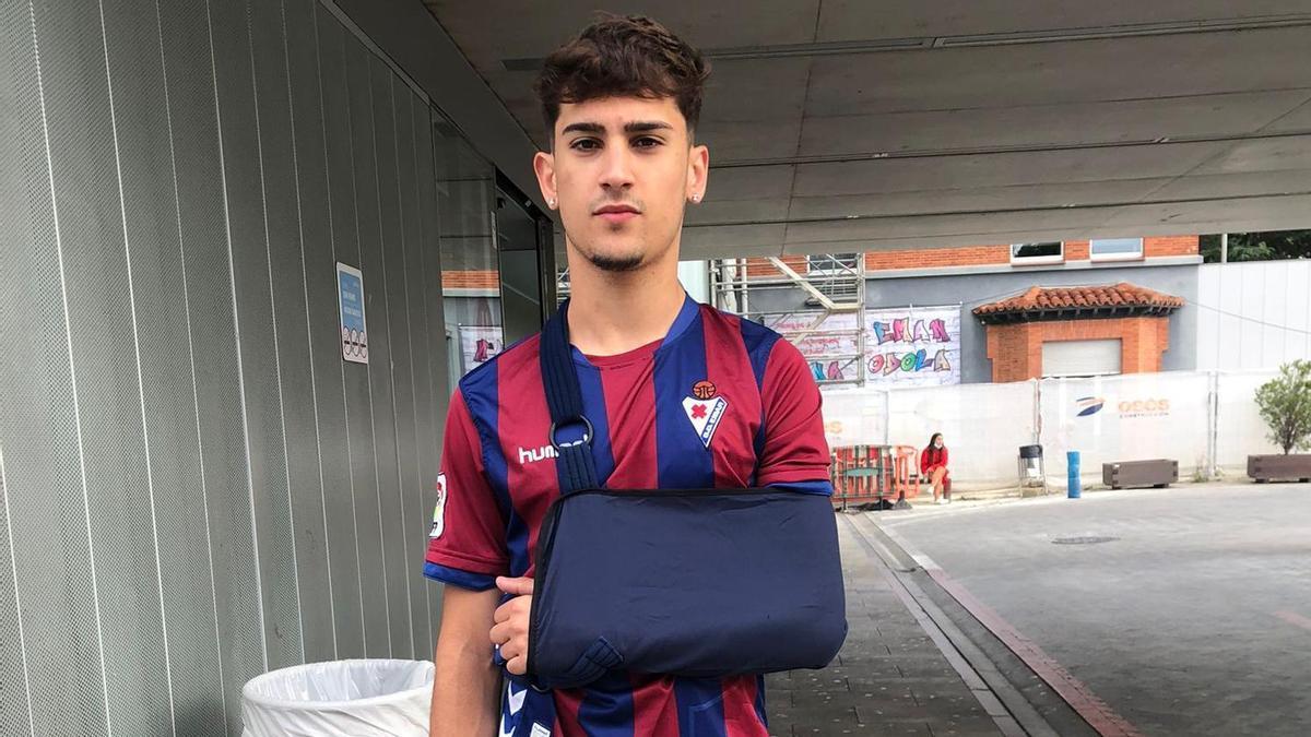 Aimar Villarón, pamplonés de 18 años herido en el encierro del día 12.