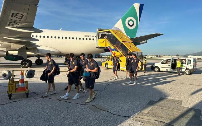 Realeko jokalari gazteak, Salzburgora iritsi berritan. / M.RECALDE