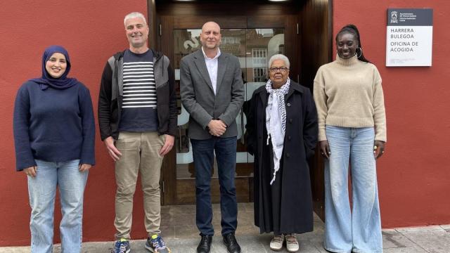 foto rueda oficina de acogida 2048x1536