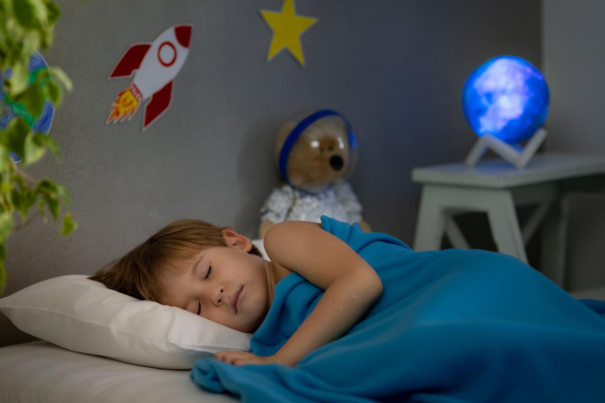 Porque Los Niños Deben Dormir Con La Luz Apagada