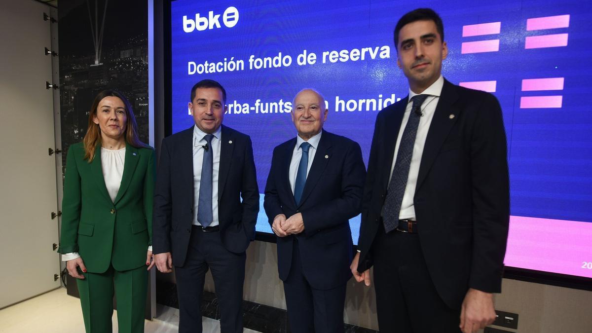 Nora Sarasola, Gorka Martínez, Xabier Sagredo e Iván Francisco, en Bilbao.