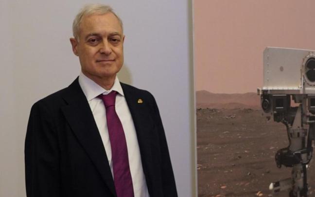 Agustín Sánchez Lavega, director del Grupo de Ciencias Planetarias de la UPV/EHU Agustín Sánchez Lavega, director del Grupo de Ciencias Planetarias de la UPV/EHU