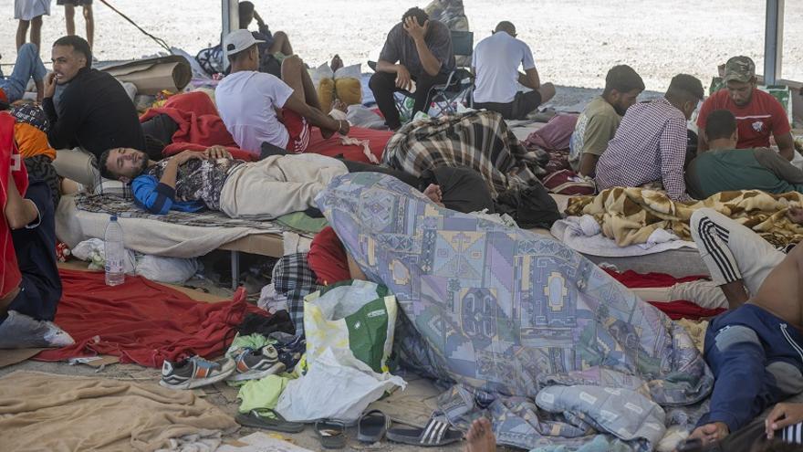 Mónica García dice que los migrantes no traen enfermedades.