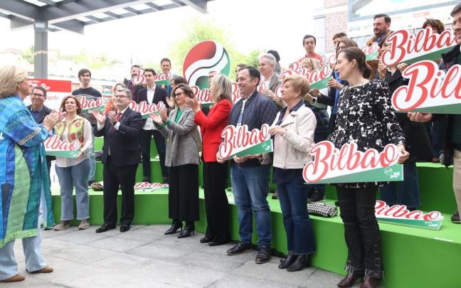 En imágenes: Juan Mari Aburto presenta sus '10 compromisos' con Bilbao y su ciudadanía
